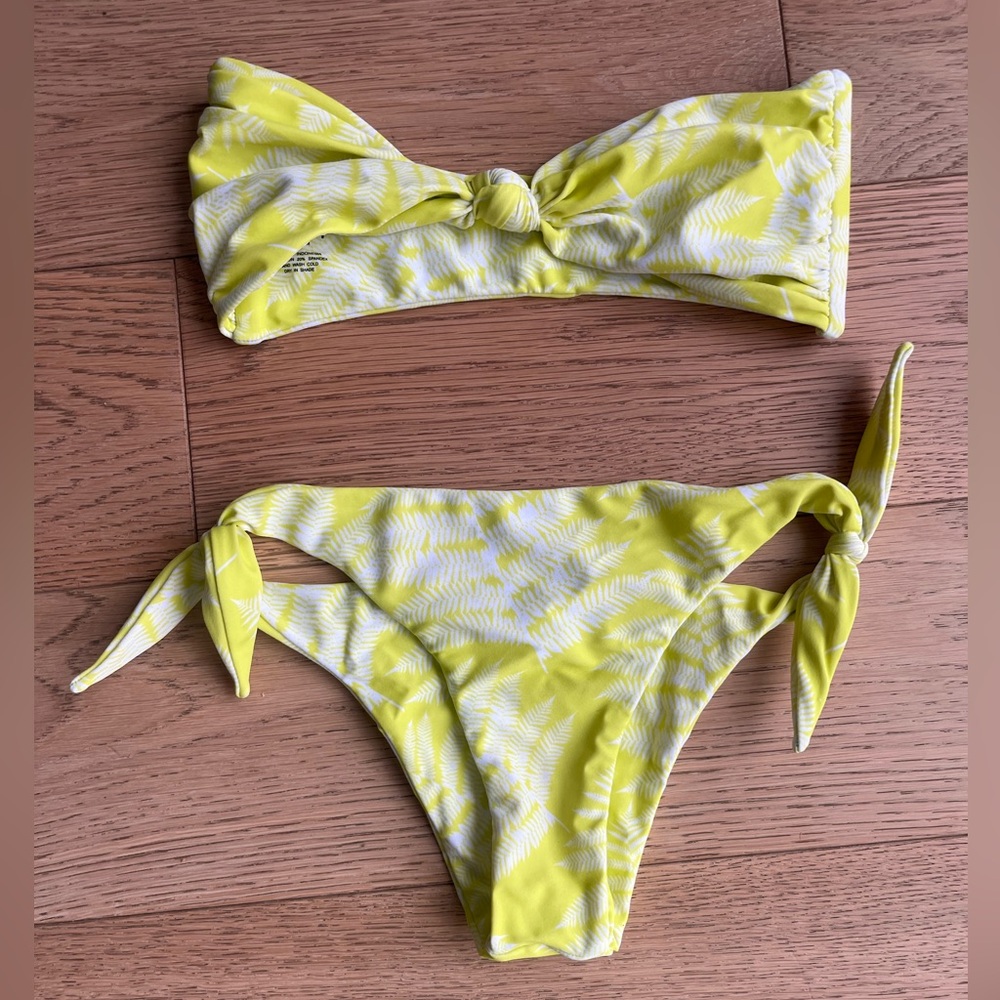 Mikoh strapless bikini set - includes top + bottom